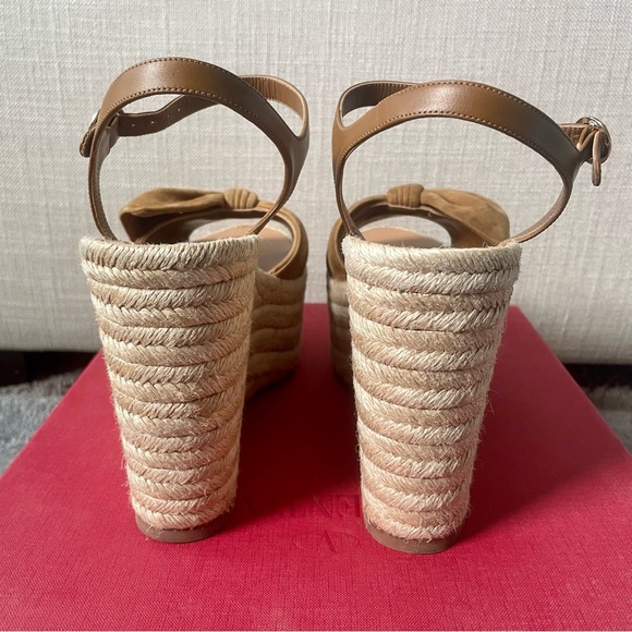 Valentino Suede Bow Wedges - Picture 14 of 14